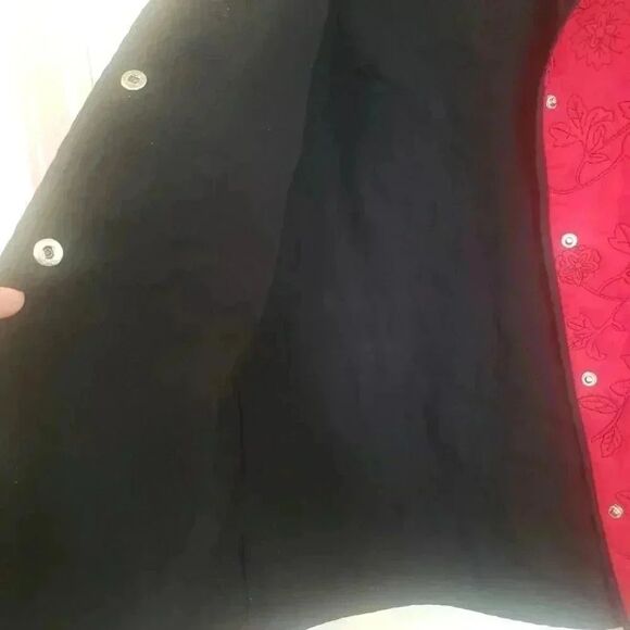 Analogy Women’s Red w/Black Embroidered Jacket - Picture 7 of 12